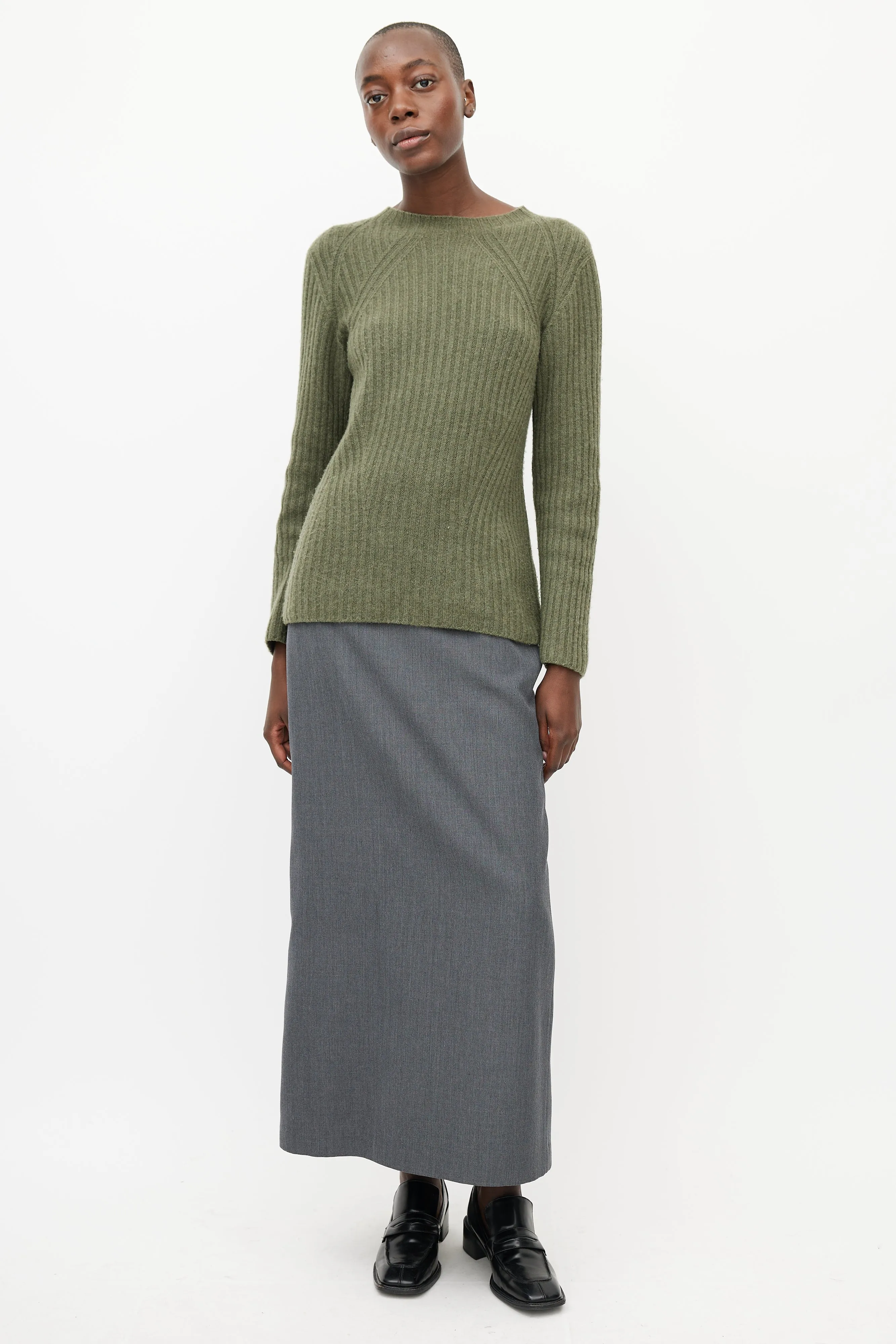 Green Cashmere Ribbed Knit Sweater