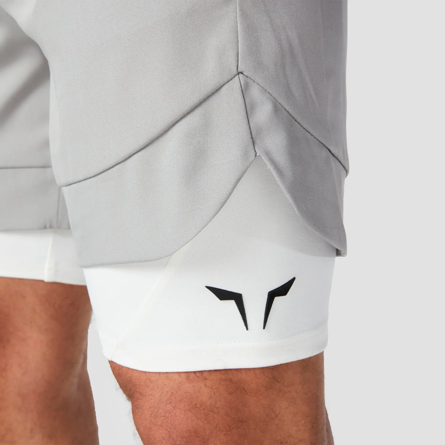 Limitless 2-in-1 Shorts - Light Grey
