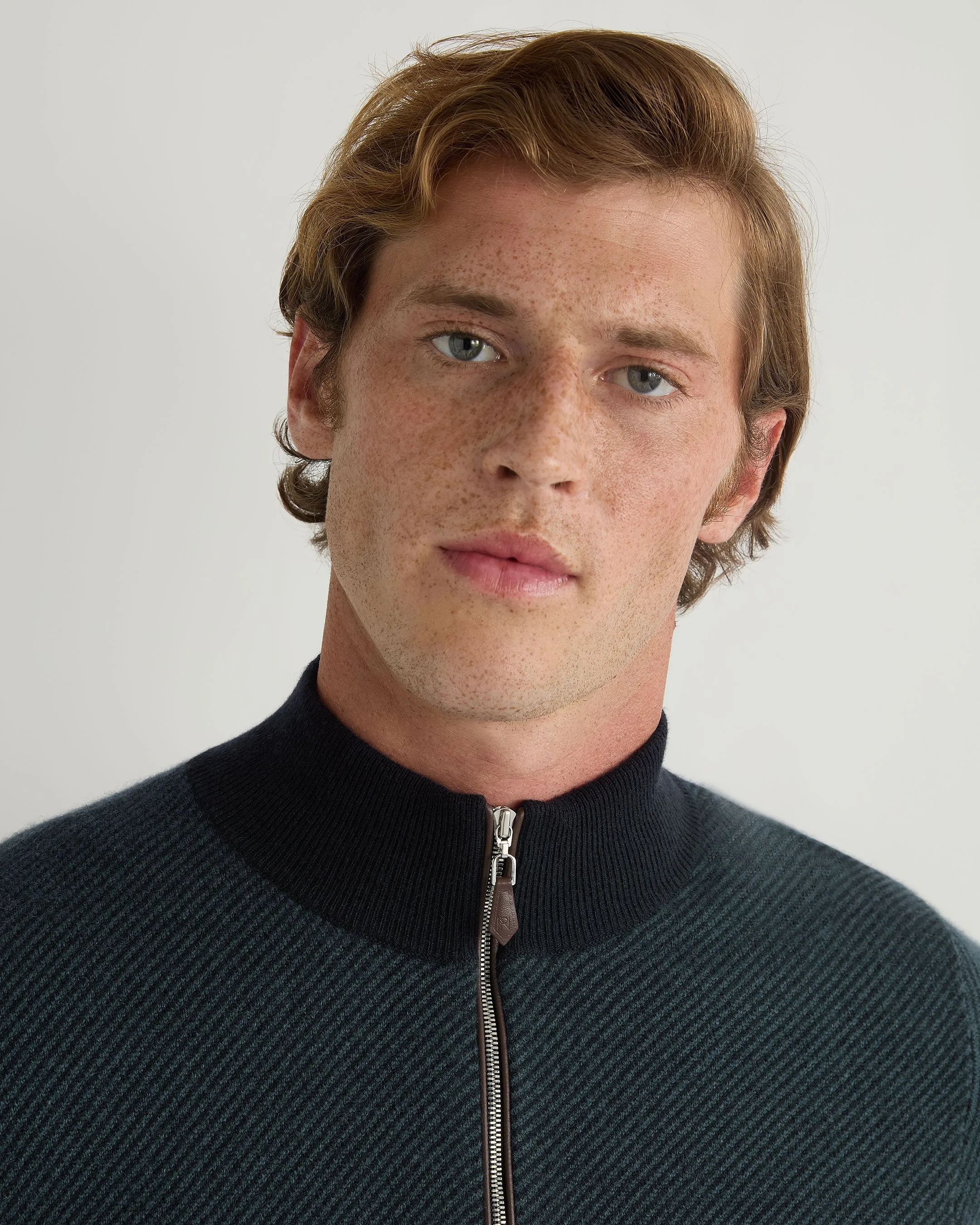 Men's Temple Jacquard Half Zip Cashmere Sweater Navy Blue