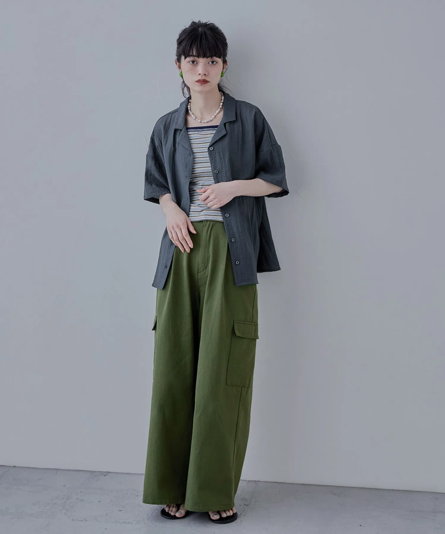 Relaxed open collar shirt