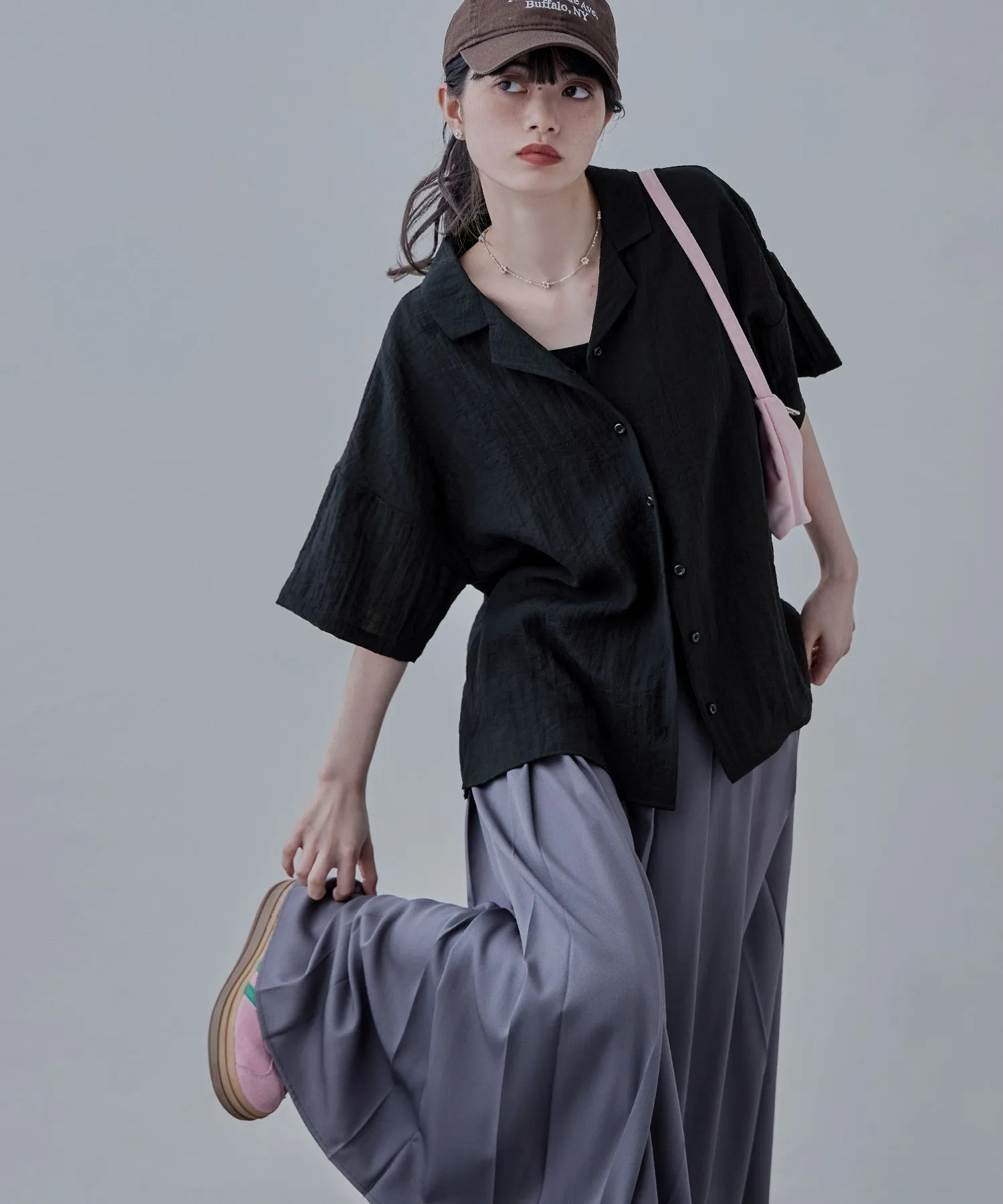 Relaxed open collar shirt