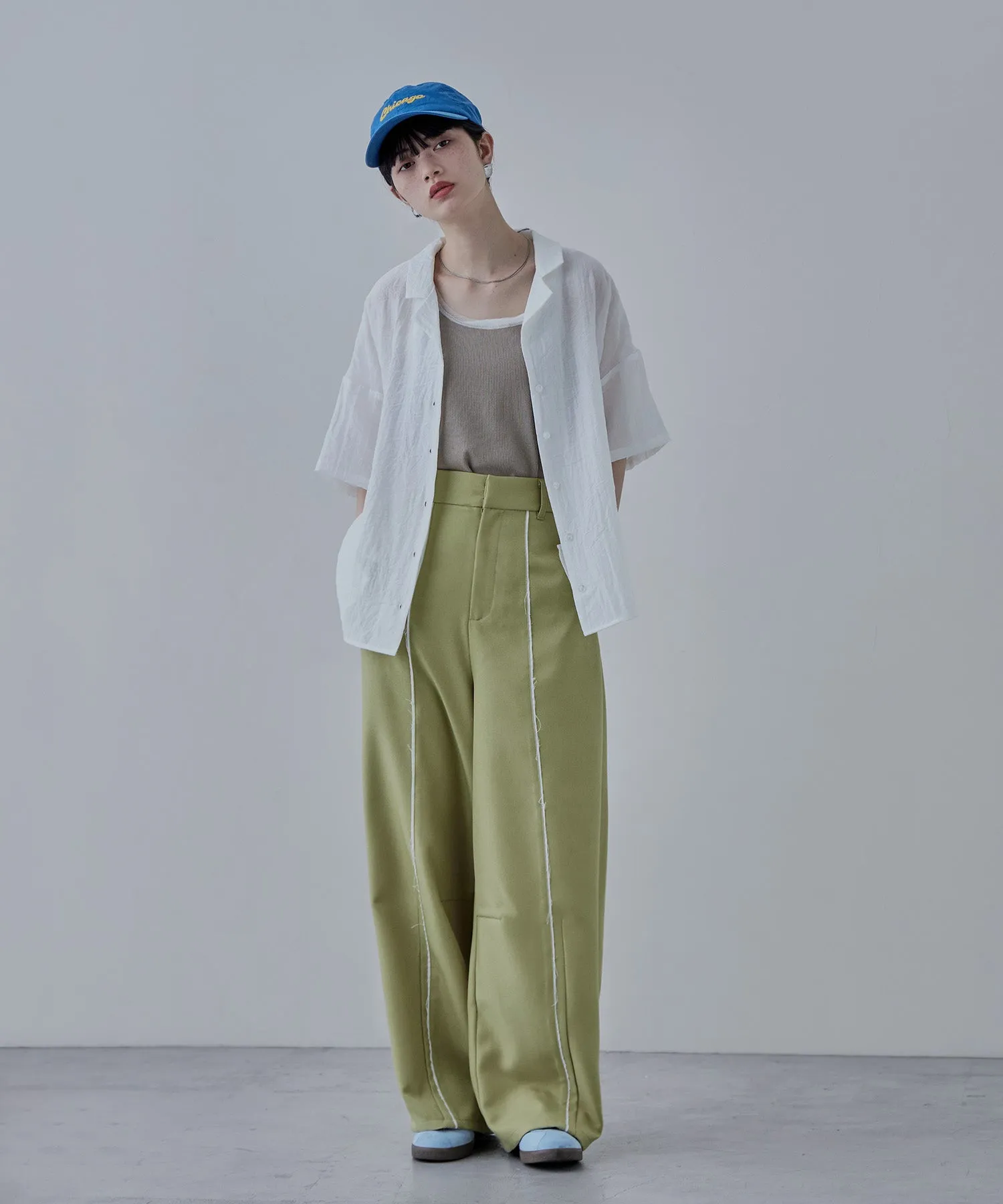 Relaxed open collar shirt