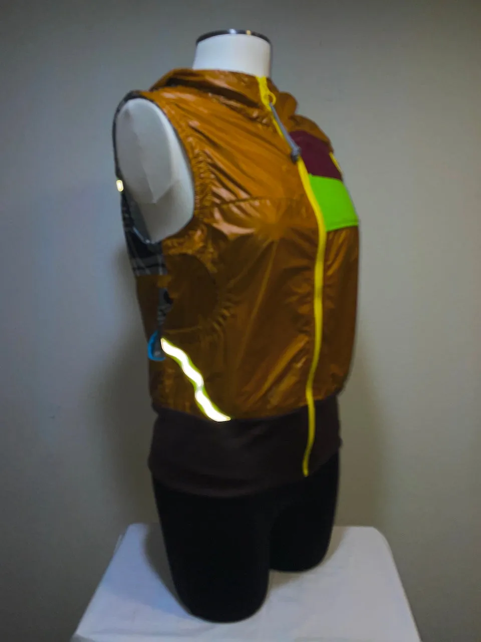 VEST 2242 Size S